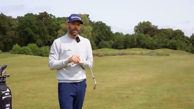 優秀球員的擊球頭部運動