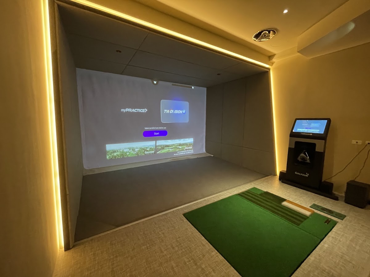 Tee Time Golf Club 民生店